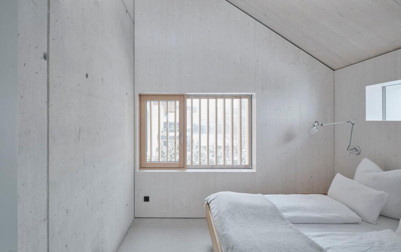 Urban Alpine Penthouse With Lake View Maurach  Bagian luar foto