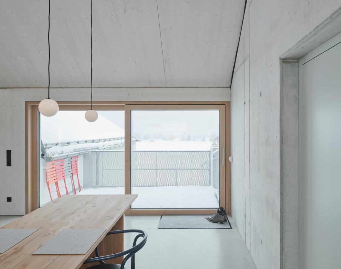 Urban Alpine Penthouse With Lake View Maurach  Bagian luar foto