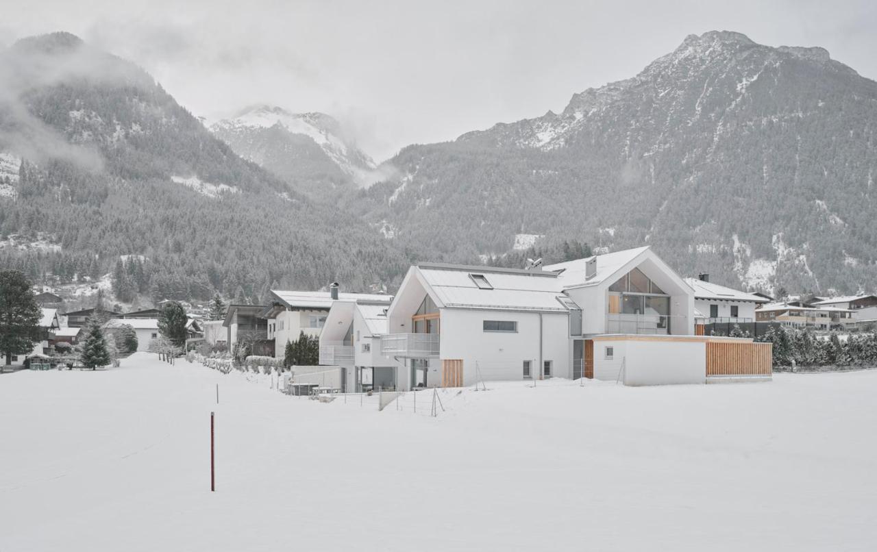 Urban Alpine Penthouse With Lake View Maurach  Bagian luar foto