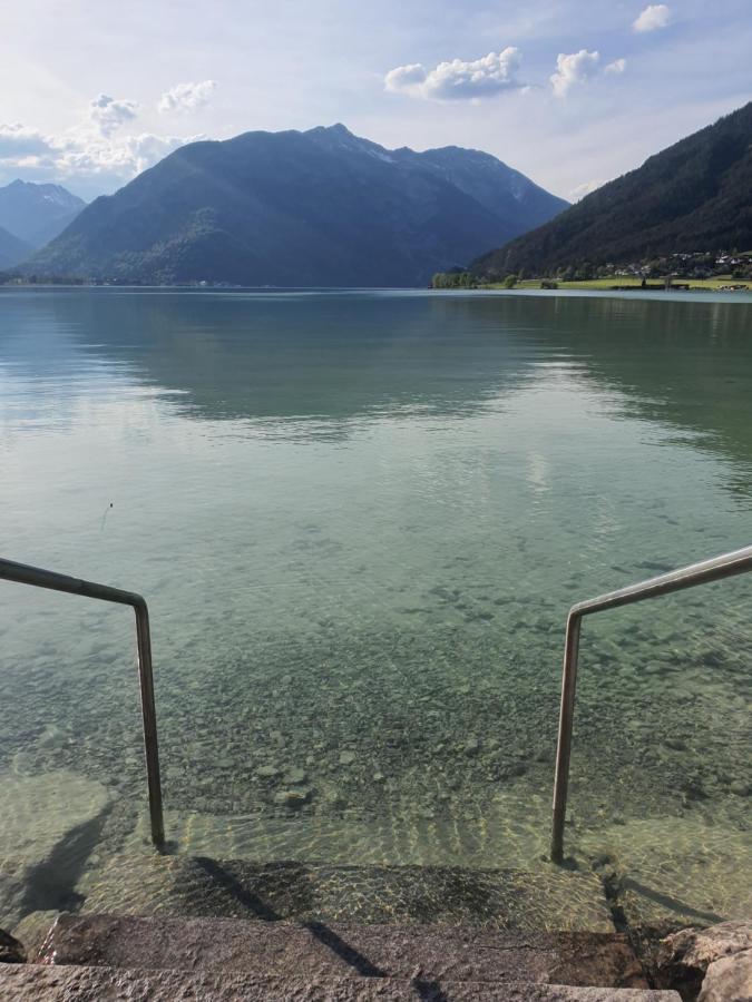 Urban Alpine Penthouse With Lake View Maurach  Bagian luar foto
